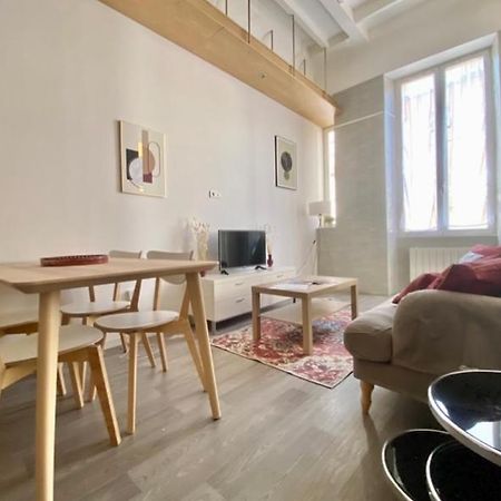 Le botta charmant deux pièces plein centre Menton Extérieur photo