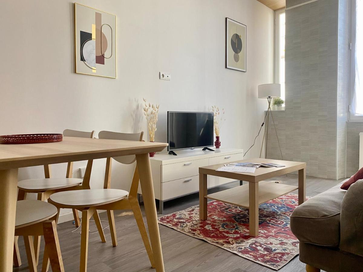 Le botta charmant deux pièces plein centre Menton Extérieur photo