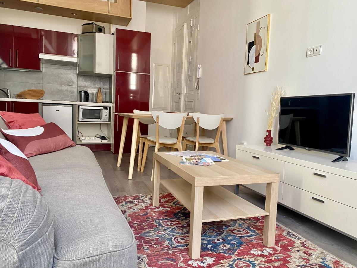 Le botta charmant deux pièces plein centre Menton Extérieur photo